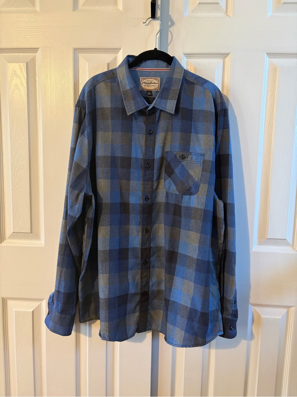 Flag & Anthem Blue Plaid Men's Button-Up Shirt EUC Size XXL